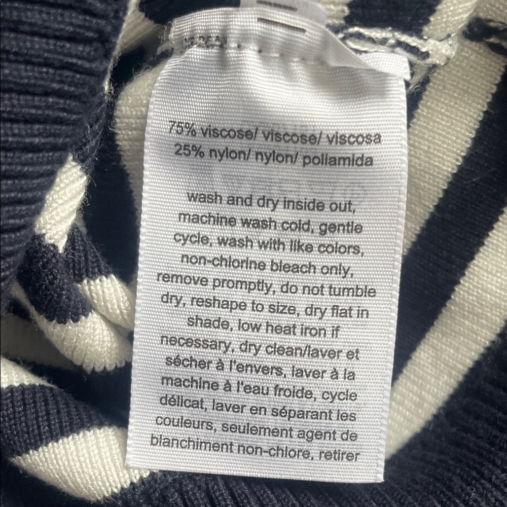 Tommy Hilfiger Navy & White Striped Knit Top - Classic Style - Medium - Picture 10 of 11